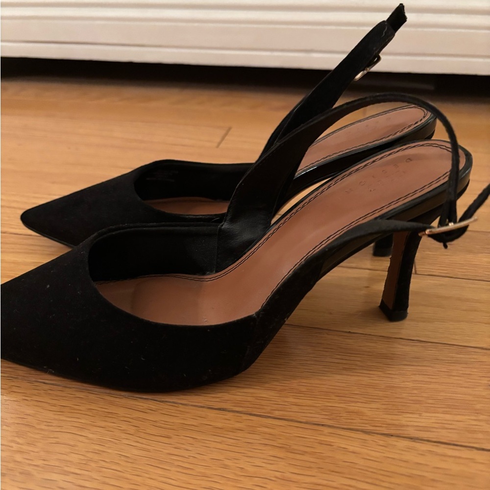 Not into these bought and never wore them.